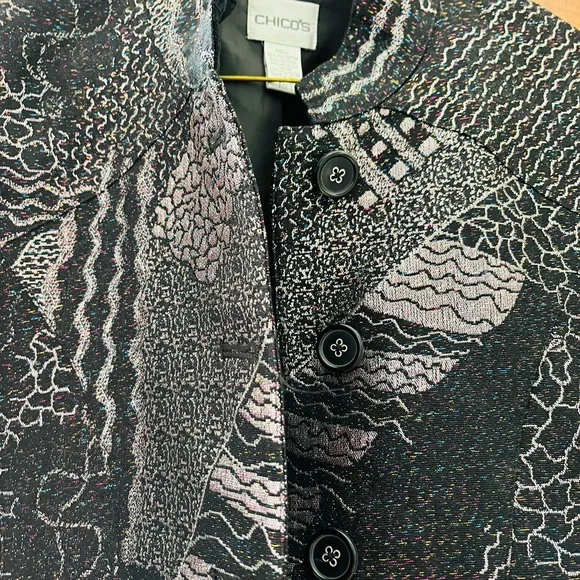 Chico’s woman’s metallic brocade jacket, Black/Silver, size 0 beautiful pattern- - Picture 8 of 16